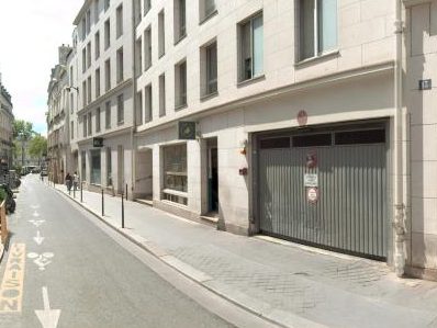 Vue de la rue à l’adresse de Babel Dwichs