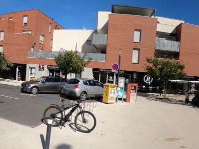 Vue de la rue à l’adresse de Jourdain