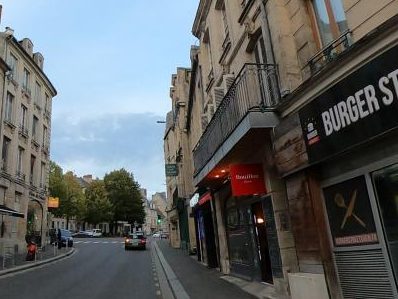 Vue de la rue à l’adresse de Crust & Go