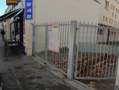 Vue de la rue à l’adresse de 202