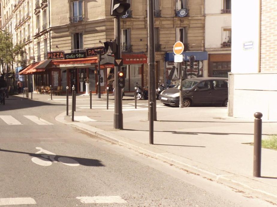 Vue de la rue à l’adresse de Dely's Naan