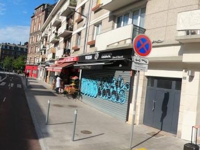 Vue de la rue à l’adresse de Boucherie Market