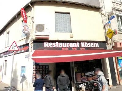 Vue de la rue à l’adresse de Kösem