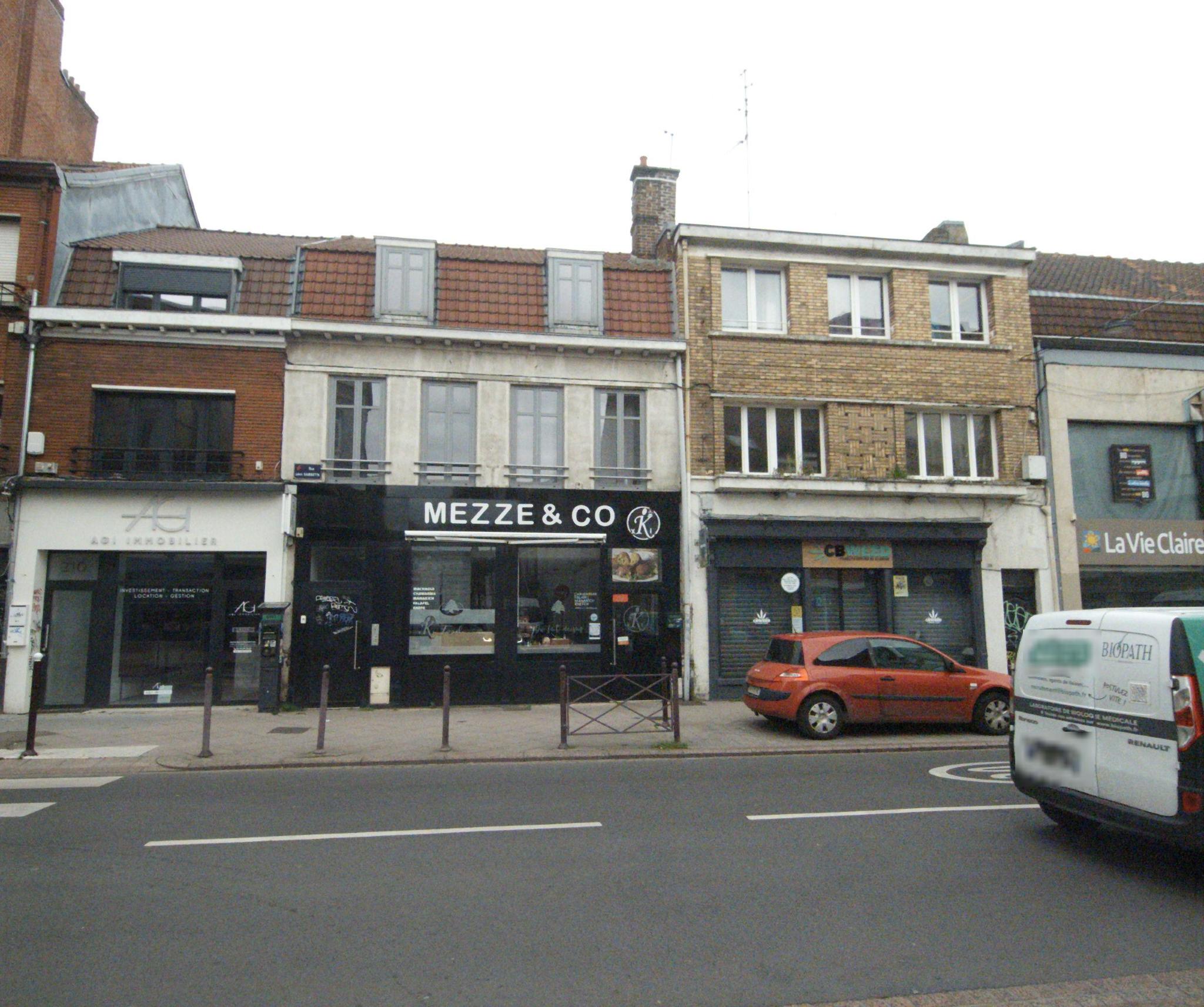 Vue de la rue à l’adresse de Mezze & Co