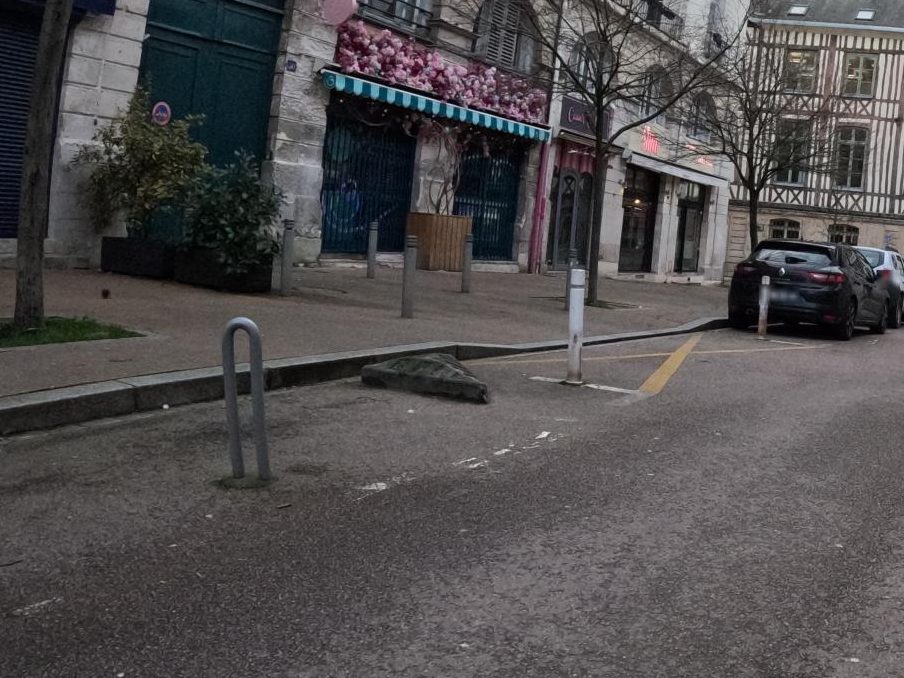Vue de la rue à l’adresse de Le Bysance