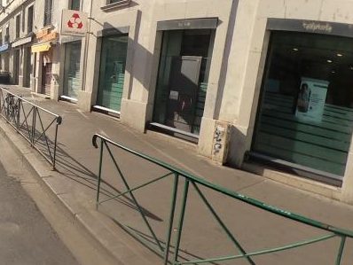 Vue de la rue à l’adresse de American Sandwich